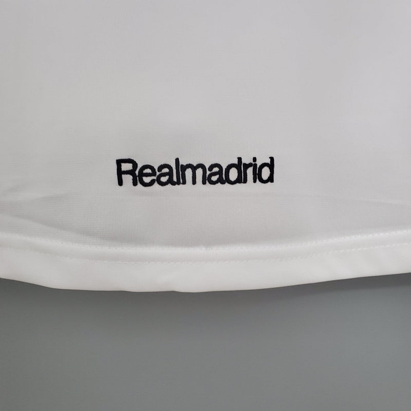 Camisa Retrô Real Madrid 2005/06