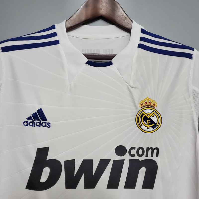 Camisa Retrô Real Madrid 2010/11