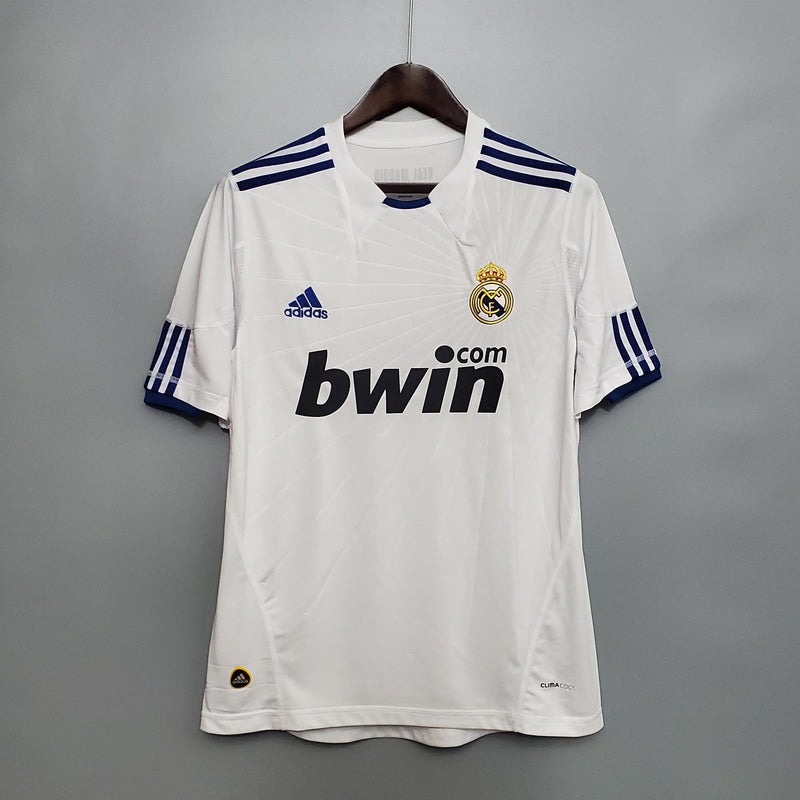 Camisa Retrô Real Madrid 2010/11