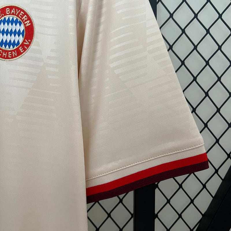 Camisa Bayern München III - Masculina 24/25 - Versão Torcedor