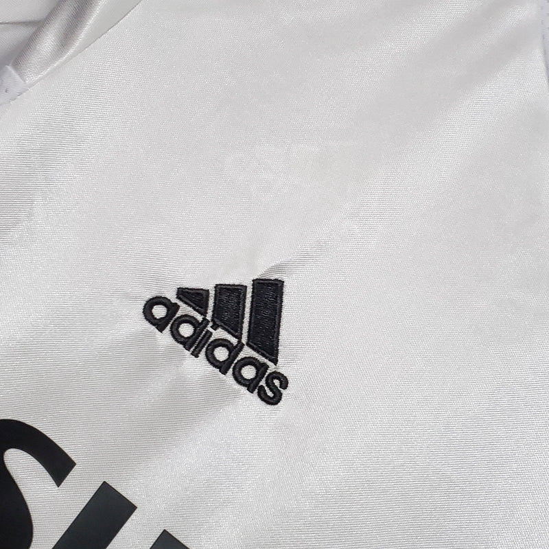 Camisa Retrô Real Madrid 2004/05