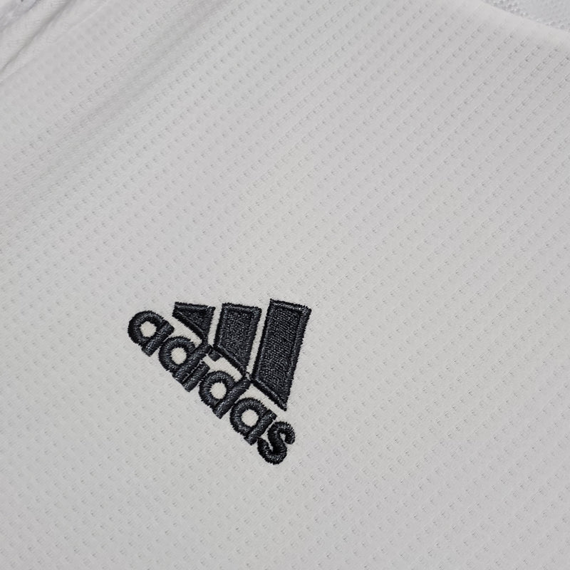 Camisa Retrô Real Madrid 2015/16