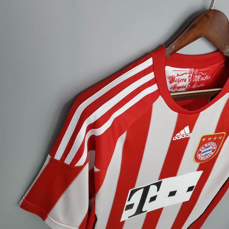 Camisa Retrô Bayern München 2010/11