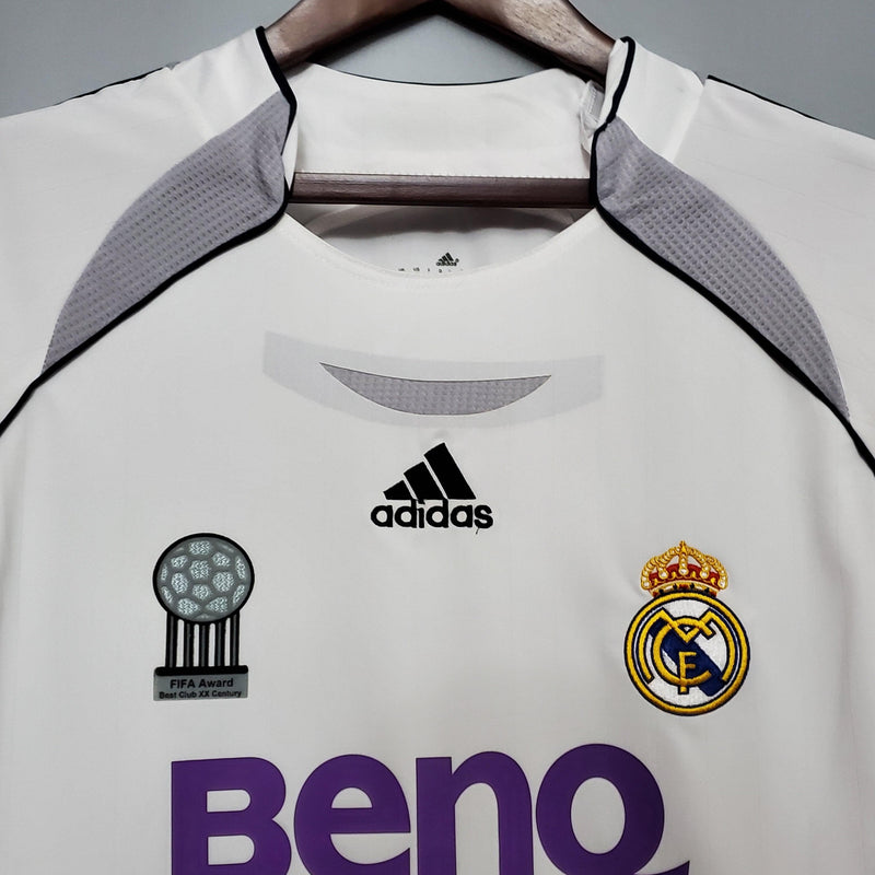 Camisa Retrô Real Madrid 2006/07