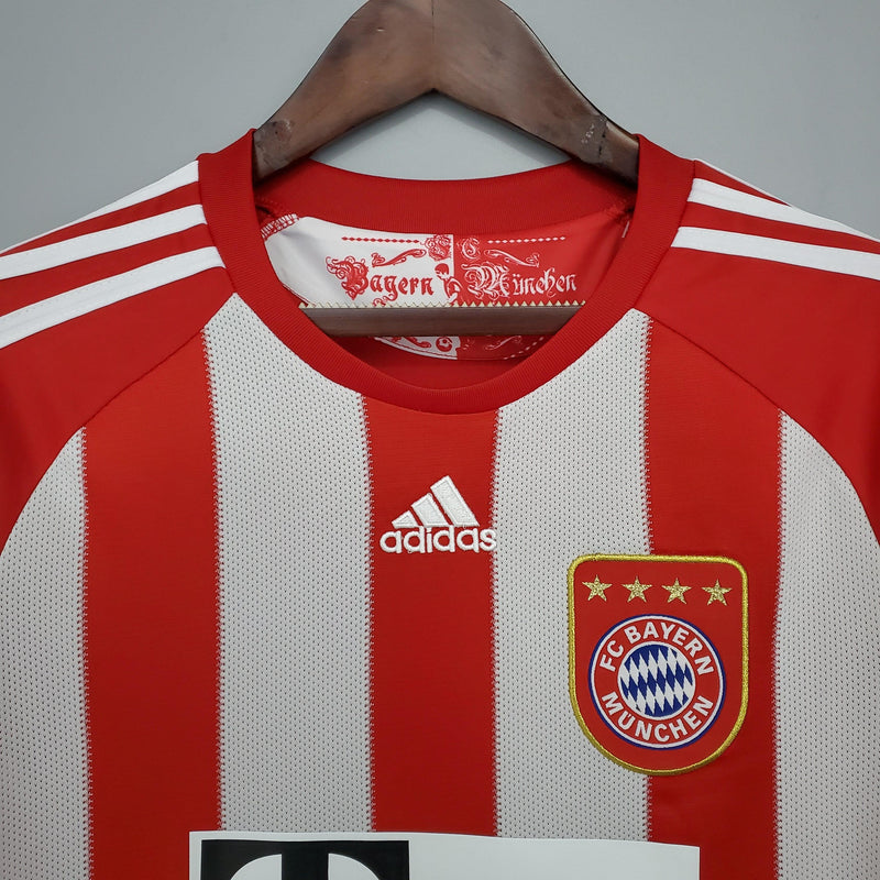 Camisa Retrô Bayern München 2010/11